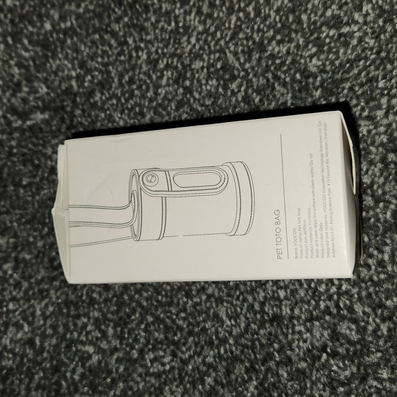 NEW, VERY NICE, NEVER USED VOOCOO Small Pet Carrier Backpack...Cat, Dog, etc. - Picture 14 of 15